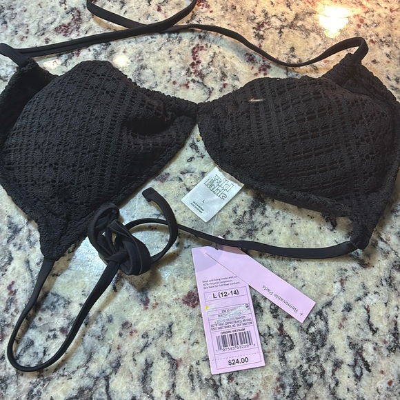 wild fable Other - Wild Fable NWT Black Textured Bikini Top size large